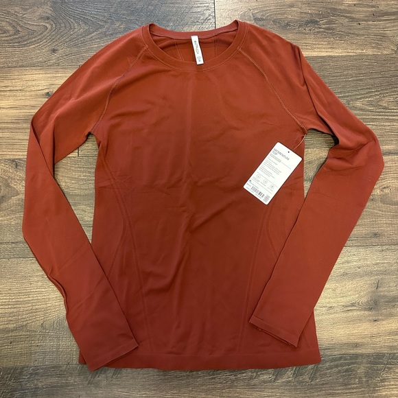 Athleta Tops - Athleta Momentum Top